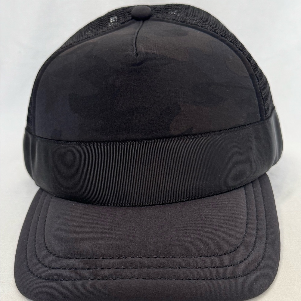 Lululemon Athletica Black Camo Festival Trucker Hat NWT